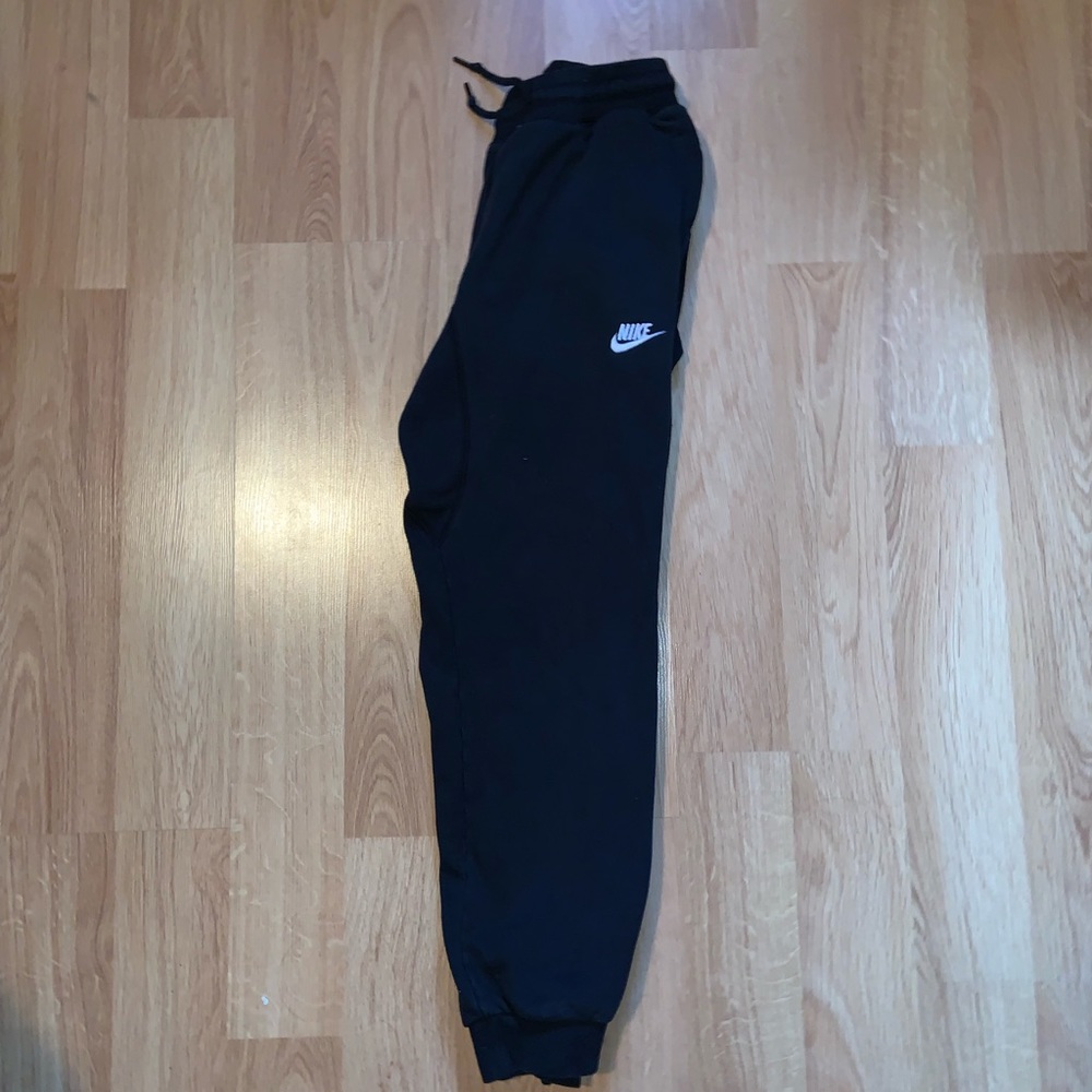 Black Nike Jogger Sweatpants
